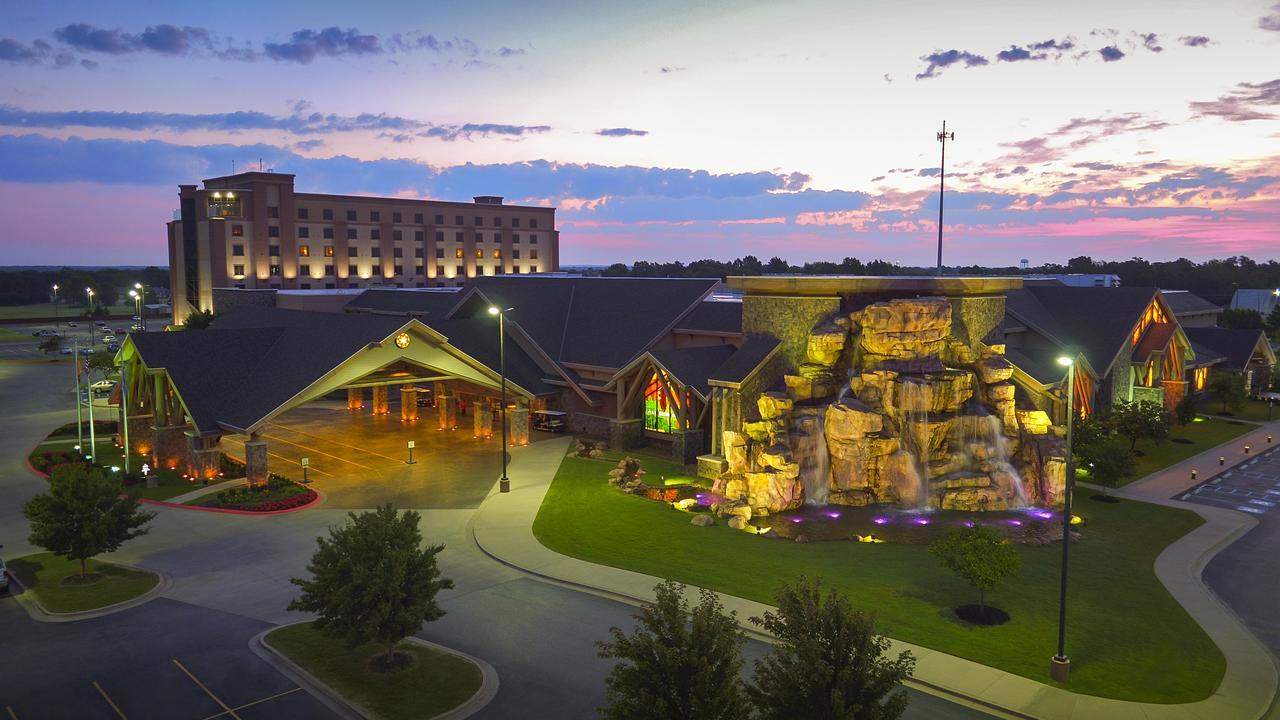Cherokee Casino West Siloam Springs Resort Extérieur photo